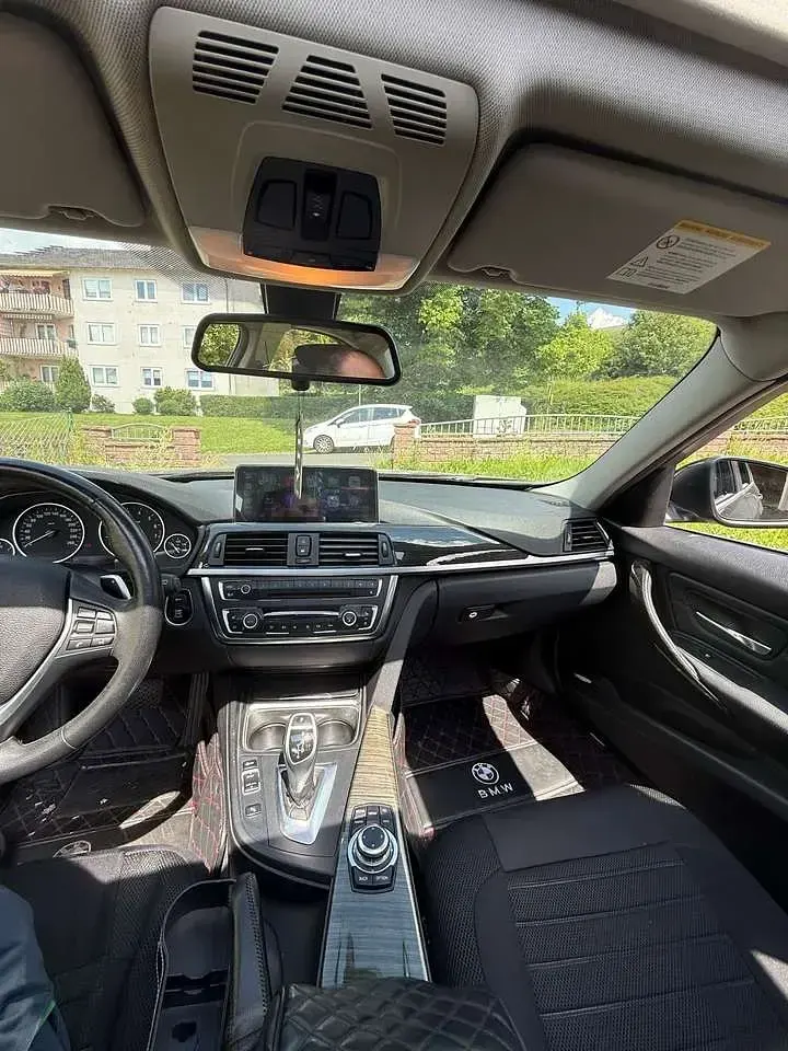 Gebraucht BMW 320 Luxury Line 184 PS (135 kW) 2012 Limousine