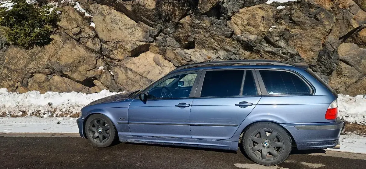 Gebraucht BMW 320 160 PS (117 kW) 1999 Blau Kombi