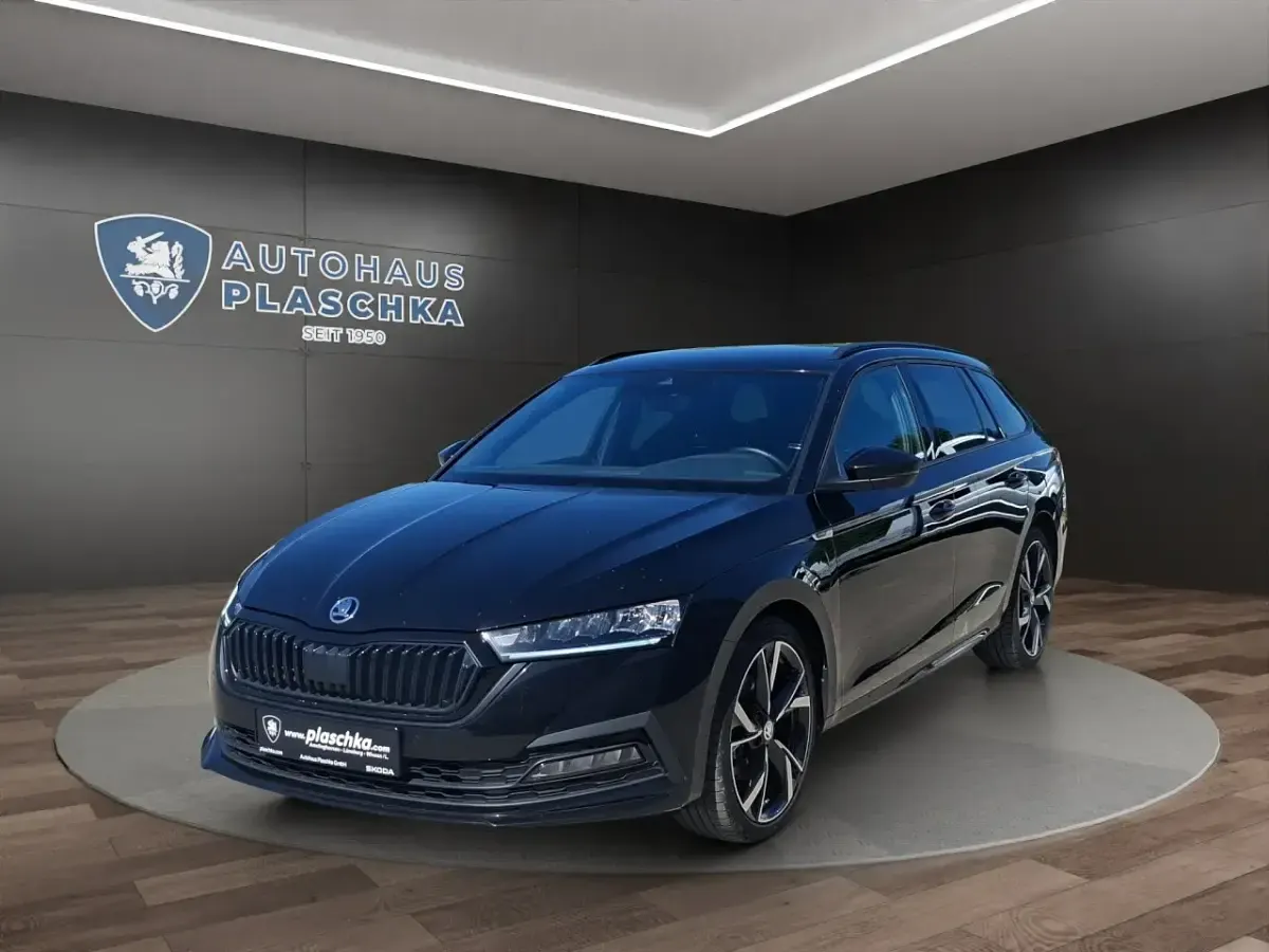 Gebraucht Skoda Octavia SportLine 204 PS (150 kW) 2023 Kombi