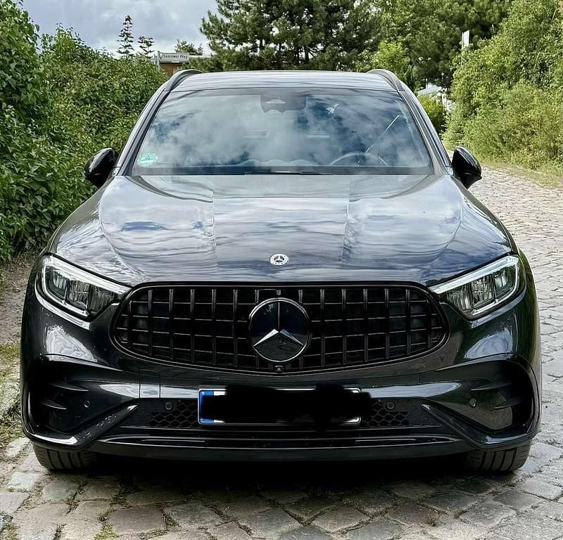 Gebraucht Mercedes GLC300 Advanced 258 PS (189 kW) 2023 SUV