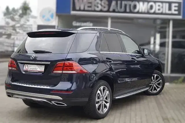 Gebraucht Mercedes GLE250 390 PS (286 kW) 2018 Blau SUV