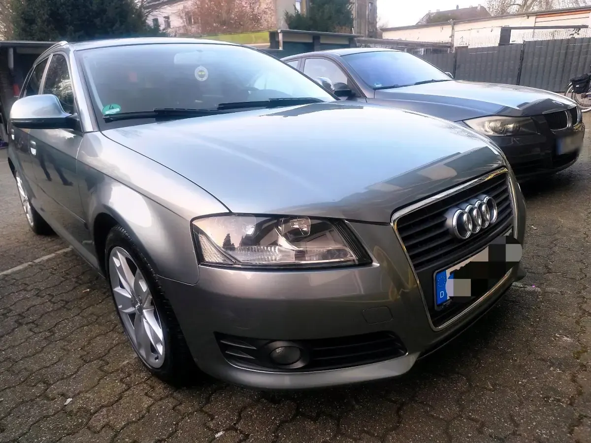 Gebraucht Audi A3 160 PS (117 kW) 2009 Grau Kleinwagen