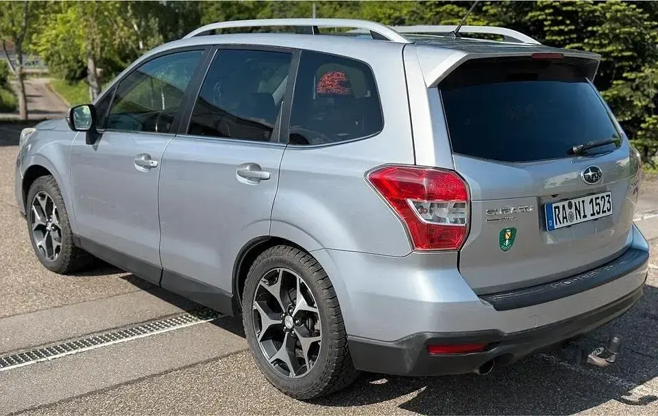 Gebraucht Subaru Forester Platinum 241 PS (177 kW) 2013 Silber SUV