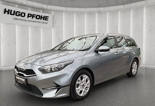 Gebraucht Kia Ceed Sportswagon Vision 120 PS (88 kW) 2023 Silber Kombi