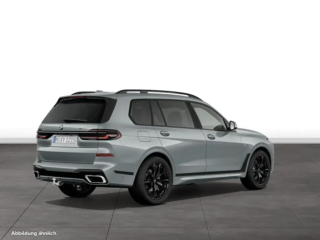 Gebraucht BMW X7 381 PS (280 kW) 2025 Grau SUV