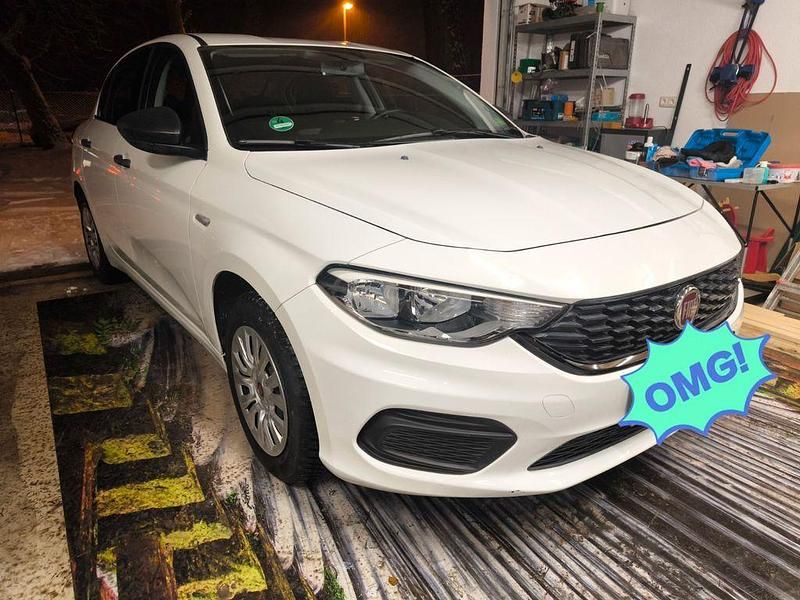 Gebraucht Fiat Tipo 95 PS (69 kW) 2016 Weiß Limousine
