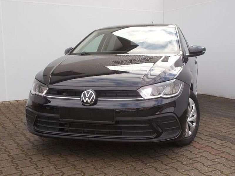 Gebraucht VW Polo Comfortline 95 PS (69 kW) 2022 Schwarz Kleinwagen