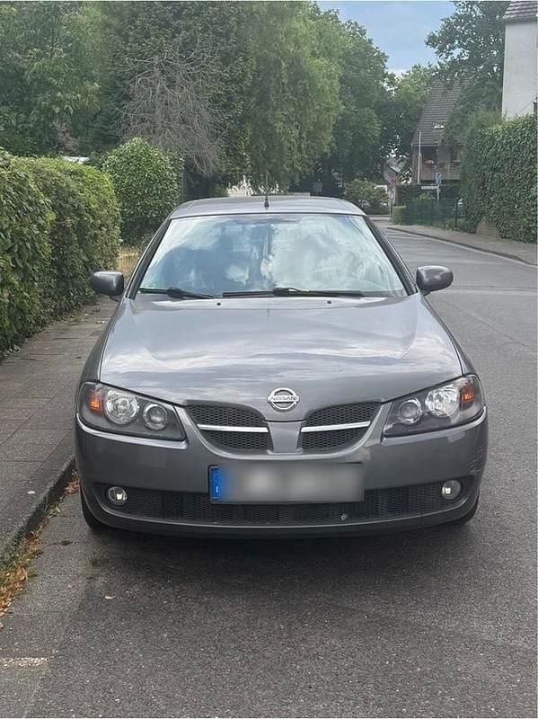 Grau Gebraucht 2006 Nissan Almera Limousine | 1.299 € (Guter Preis) - Bild 1/4