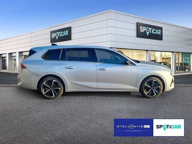 Gebraucht Opel Astra 131 PS (96 kW) 2024 Grau Limousine