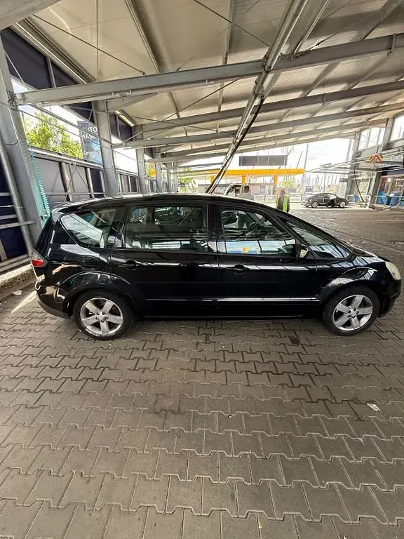 Gebraucht Ford S-MAX Ambiente 131 PS (96 kW) 2007 Schwarz Van / Kleinbus