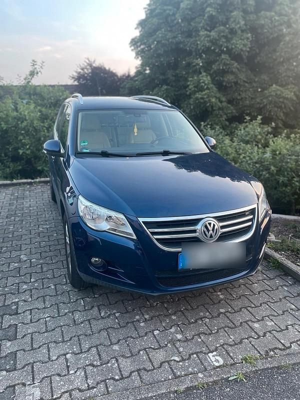 Blau Gebraucht 2008 VW Tiguan SUV | 7.300 € (Etwas zu teuer) - Bild 1/4
