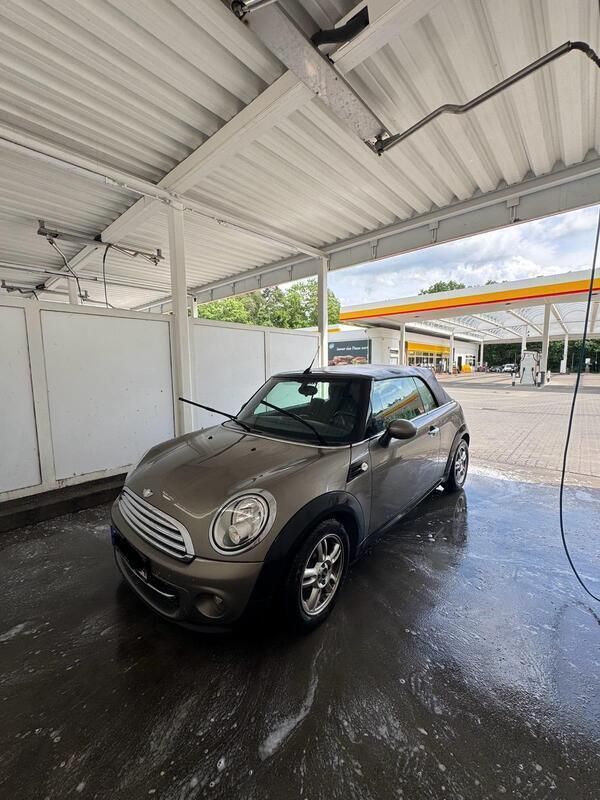 Grau Gebraucht 2012 Mini Cooper Cabriolet Cabrio | 5.500 € - Bild 1/4