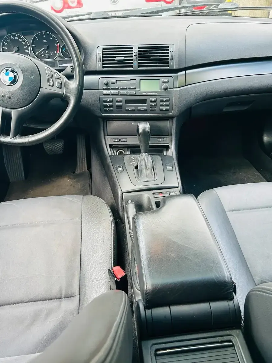 Second-hand BMW 320 150 CP (110 kW) 2004 Gri Break