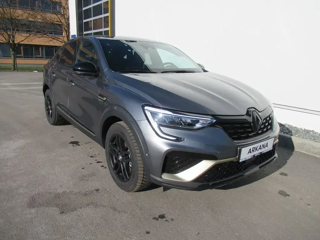 Używany Renault Arkana Engineered 143 KM (105 kW) 2022 Szary SUV
