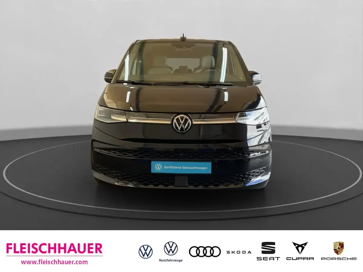 Gebraucht VW Multivan Style 150 PS (110 kW) 2025 Schwarz Van / Kleinbus