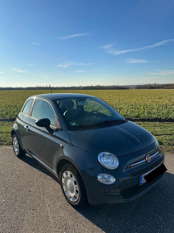 Grau Gebraucht 2018 Fiat 500 Lounge Kleinwagen | 8.300 € (Superpreis) - Bild 1/4