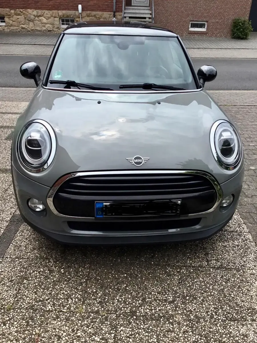 Gebraucht Mini Cooper 136 PS (100 kW) 2019 Grau Kleinwagen