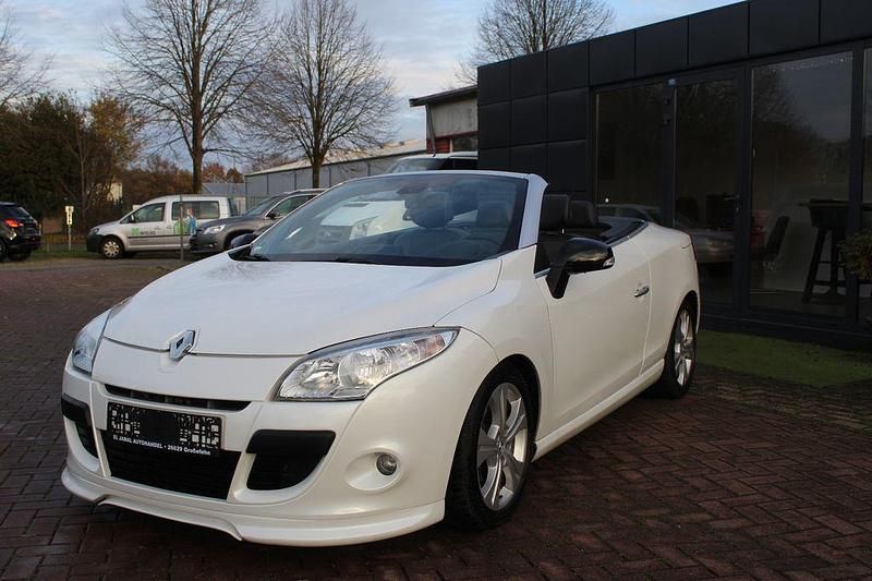 Weiß Gebraucht 2011 Renault Mégane Cabriolet Dynamique Cabrio | 4.990 € (Fairer Preis) - Bild 1/4