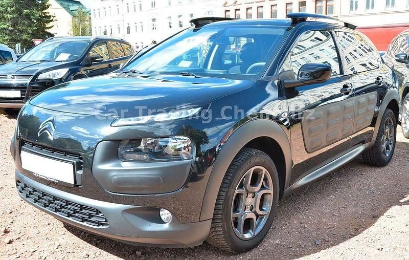 Schwarz Gebraucht 2017 Citroën C4 Cactus Shine Kleinwagen | 9.999 € (Etwas zu teuer) - Bild 1/4