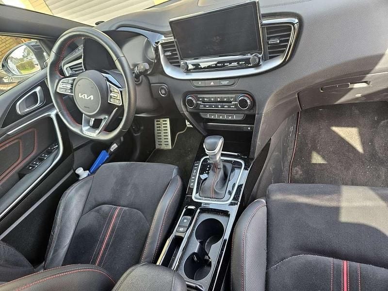 Gebraucht 2023 Kia Ceed GT Limousine | 30.890 € (Etwas zu teuer) - Bild 1/4