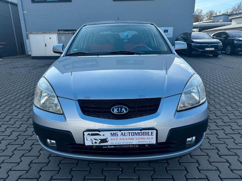 Gebraucht Kia Rio EX 111 PS (81 kW) 2008 Silber Limousine