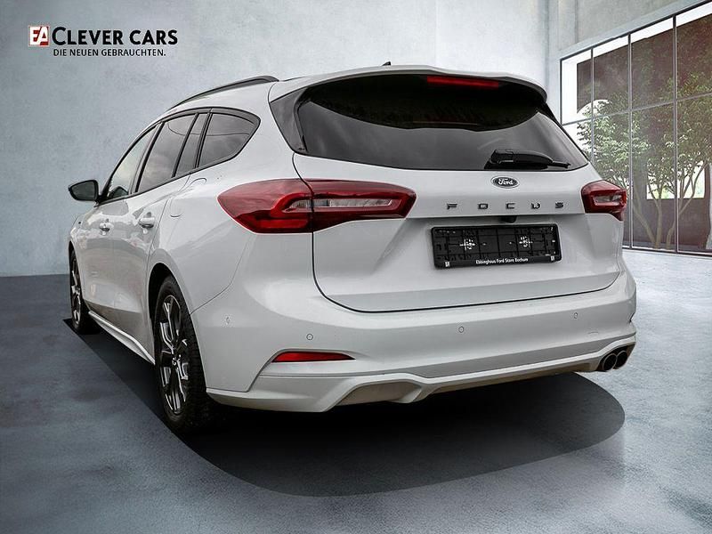 Gebraucht Ford Focus ST-Line 125 PS (91 kW) 2024 Weiß Kombi