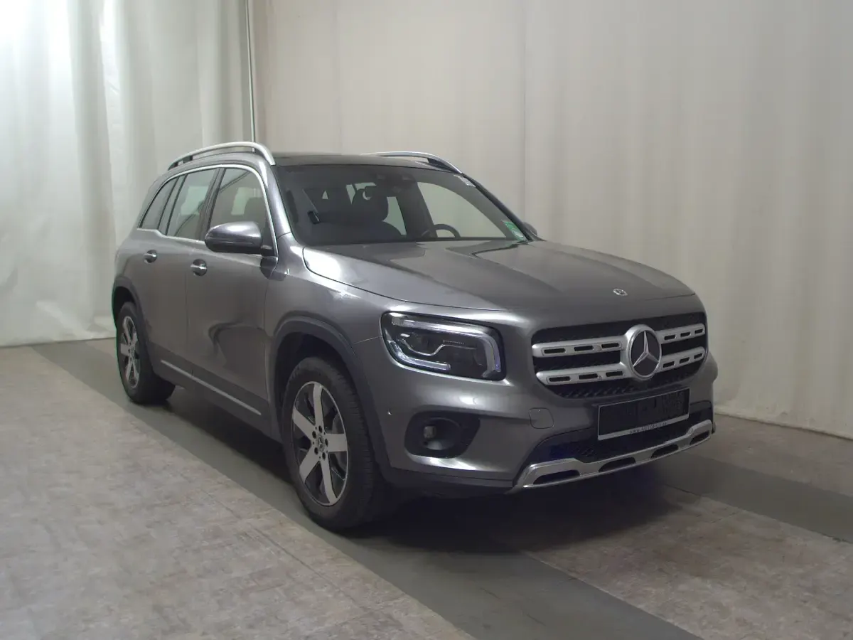 Gebraucht Mercedes GLB200 Progressive 150 PS (110 kW) 2021 Grau SUV