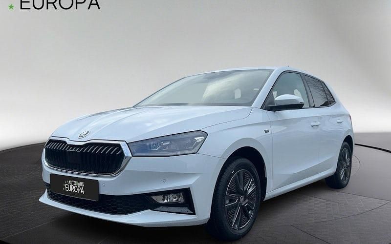 Neu Skoda Fabia Tour 116 PS (85 kW) 2025 Weiß Limousine