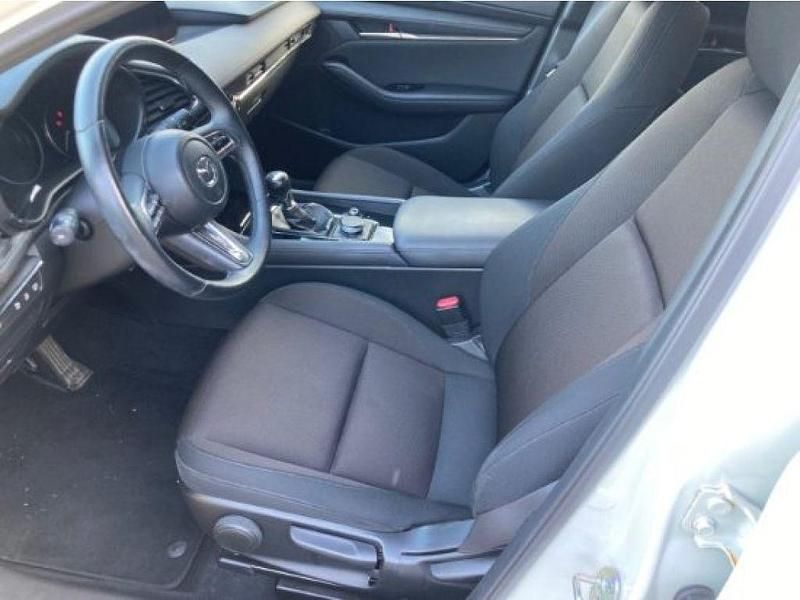 Gebraucht Mazda 3 Selection 122 PS (89 kW) 2020 Arctic white Limousine