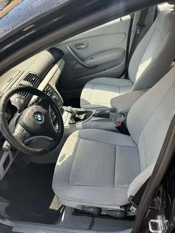 Käytetty BMW 116 122 HP (89 kW) 2007 Hopea Viistoperä