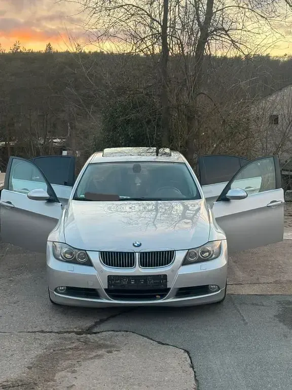 Gebraucht BMW 325 Performance 218 PS (160 kW) 2006 Silber Limousine