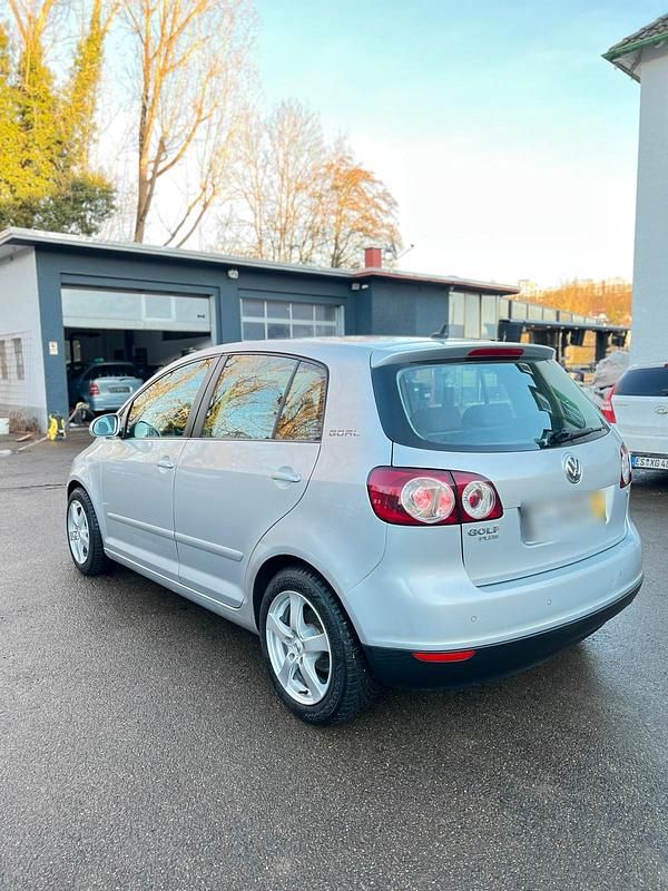 Gebraucht VW Golf IV 102 PS (75 kW) 2006 Silber Kleinwagen
