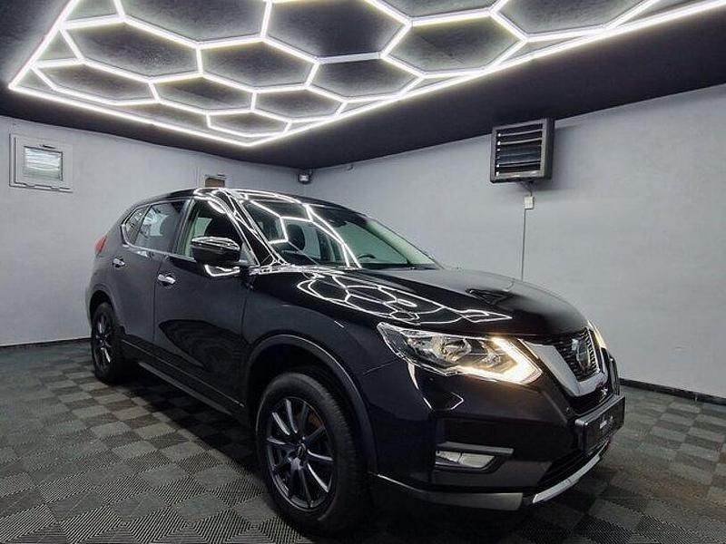 Gebraucht Nissan X-Trail Visia 158 PS (116 kW) 2021 Black pearl (m) (metallic) SUV