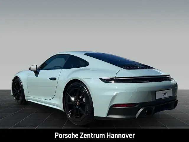 Neu Porsche 911 Carrera 394 PS (289 kW) 2025 Gruen Coupé