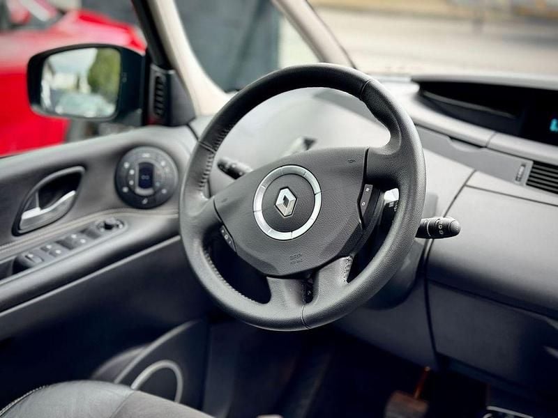 Używany Renault Espace 173 KM (127 kW) 2012 Srebrny Minivan
