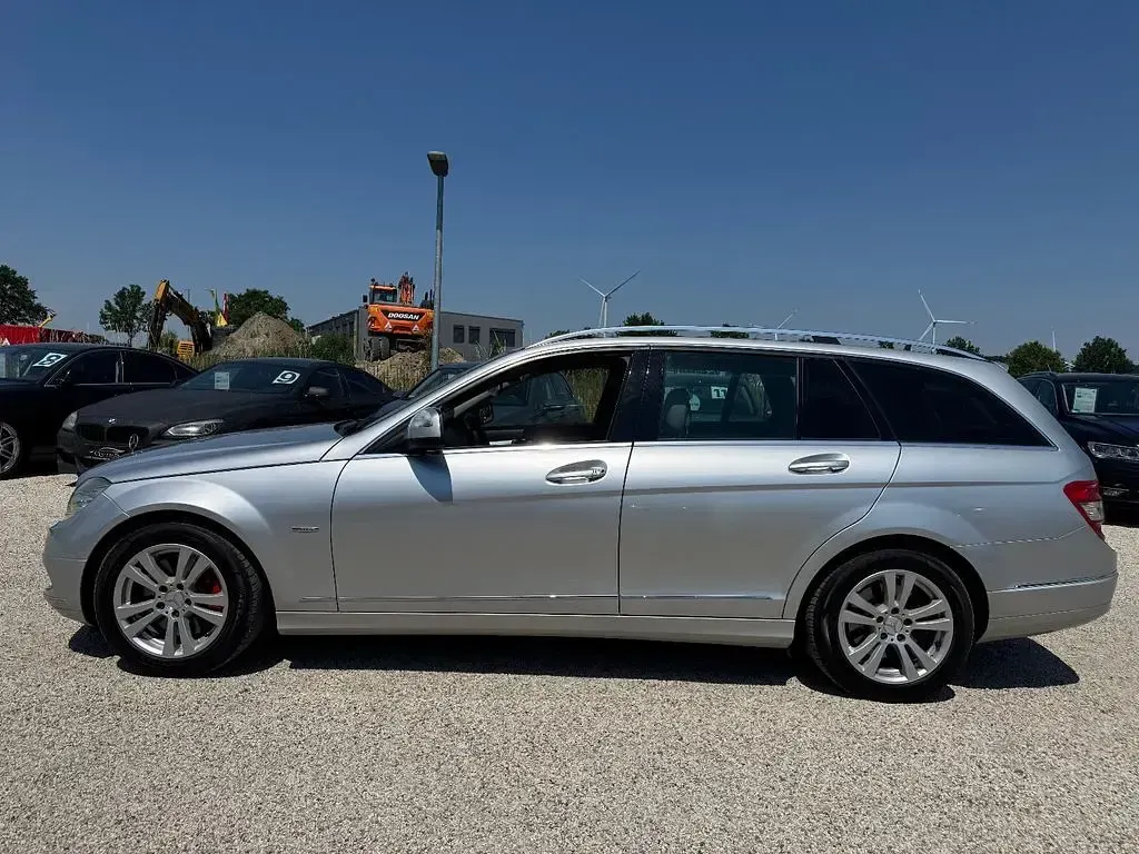 Gebraucht Mercedes C320 224 PS (164 kW) 2008 Silber Kombi