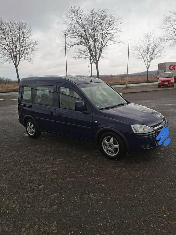 Gebraucht Opel Combo 90 PS (66 kW) 2009 Blau Van / Kleinbus