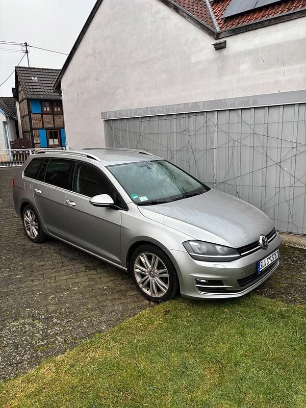 Gebraucht VW Golf VII Highline 140 PS (102 kW) 2014 Silber Kombi