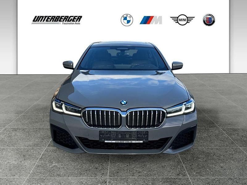 Gebraucht BMW 530 Performance 286 PS (210 kW) 2022 Grau Limousine
