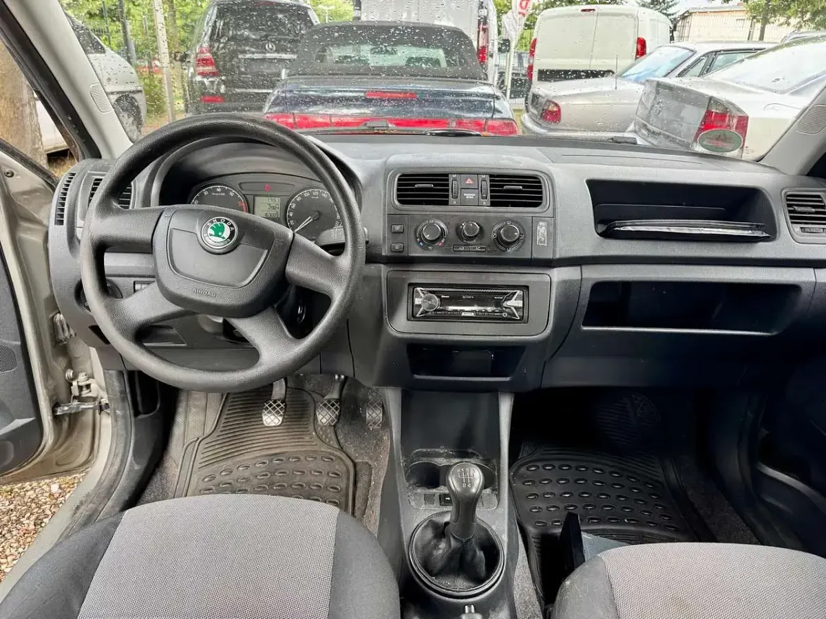 Gebraucht Skoda Roomster 86 PS (63 kW) 2009 Grau Van / Kleinbus
