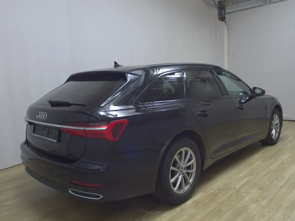 Gebraucht Audi A6 Business 204 PS (150 kW) 2020 Schwarz Kombi