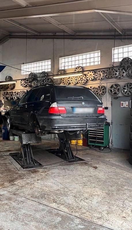 Gebraucht BMW 320 150 PS (110 kW) 2003 Schwarz Kombi