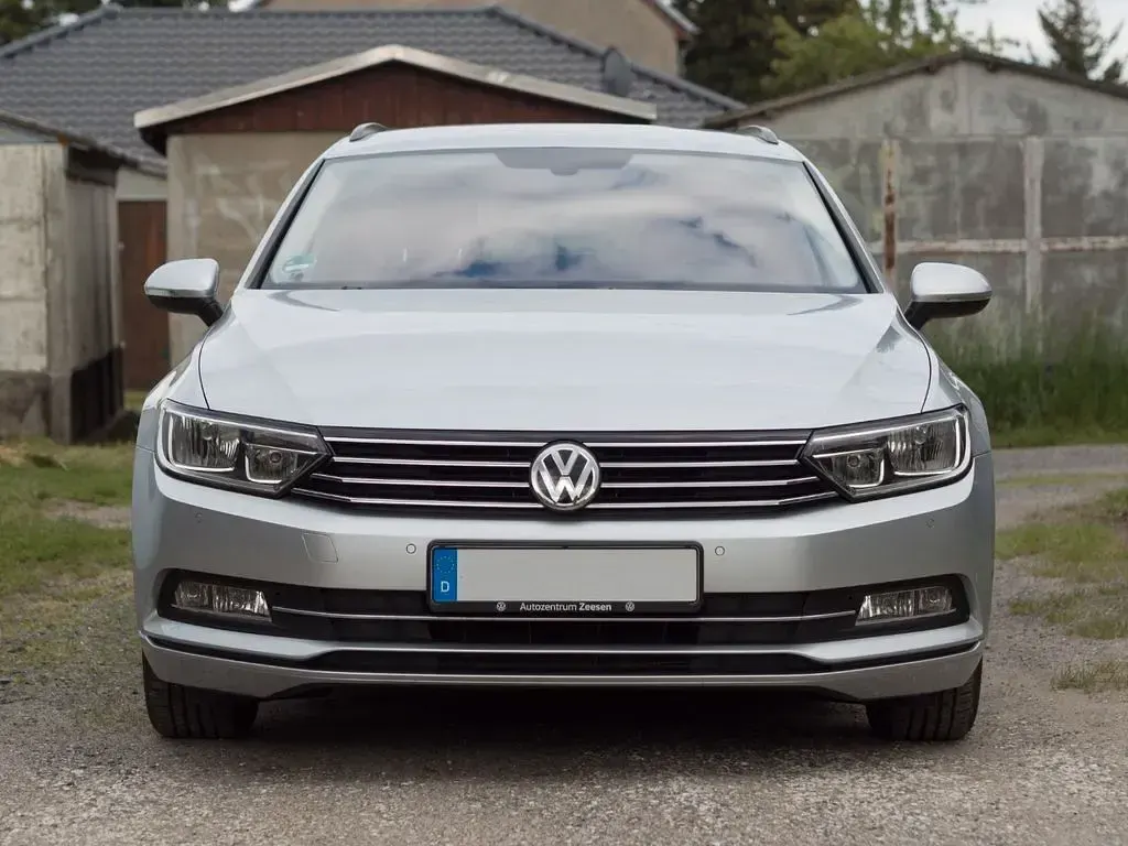 Gebraucht VW Passat Comfortline 150 PS (110 kW) 2017 Silber Kombi