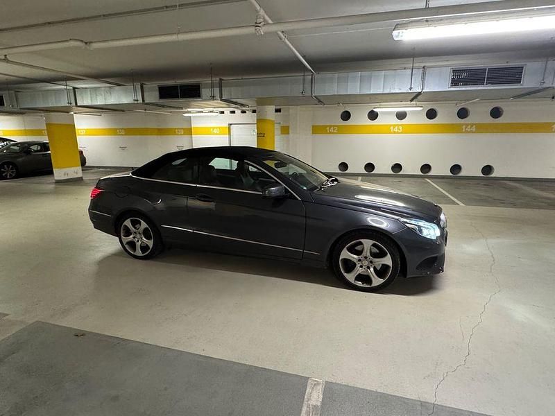 Second-hand Mercedes E320 272 CP (200 kW) 2016 Gri Cabrio