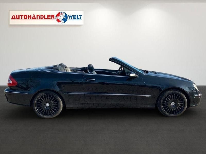 Gebraucht Mercedes CLK500 Avantgarde 306 PS (225 kW) 2003 Schwarz Cabrio