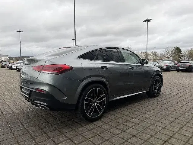 Gebraucht Mercedes GLE400 330 PS (242 kW) 2024 SUV