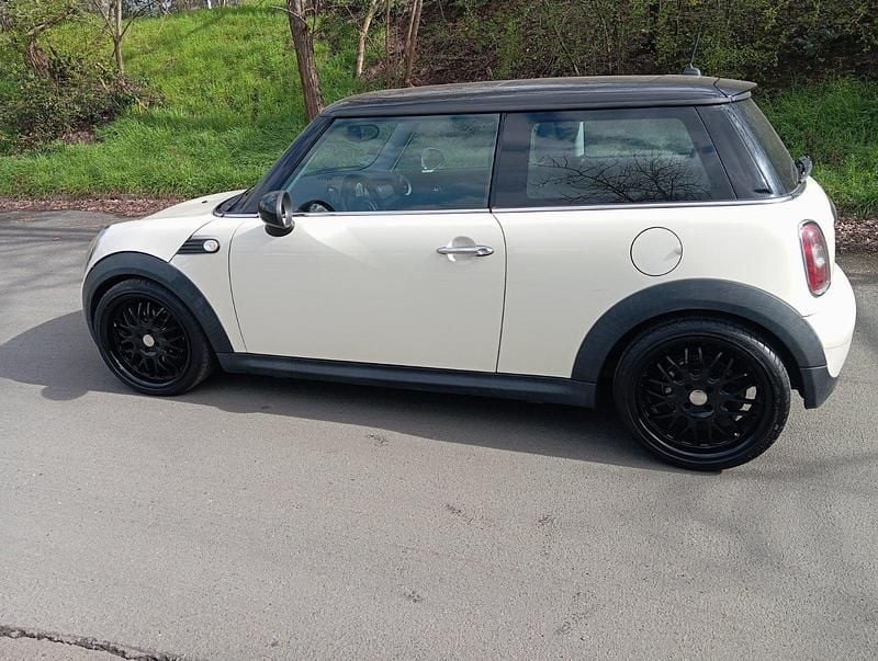 Gebraucht Mini Cooper Coupé 120 PS (88 kW) 2008 Weiß Coupé
