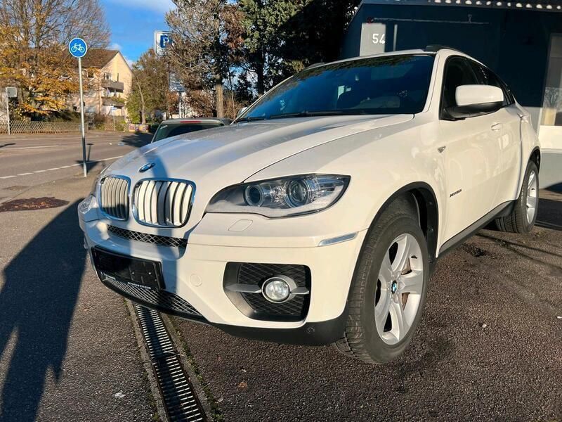 Weiß Gebraucht 2011 BMW X6 Sport Line SUV | 10.000 € - Bild 1/4