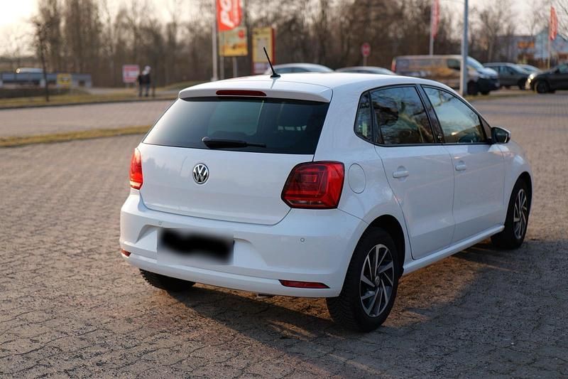 Second-hand VW Polo Sound 2017 Alb Hatchback