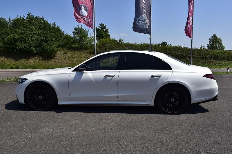 Gebraucht Mercedes S580 503 PS (369 kW) 2023 Weiß Limousine